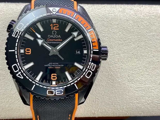 Omega Omega, 42 mm, noir tone, reference JL-OME-1422