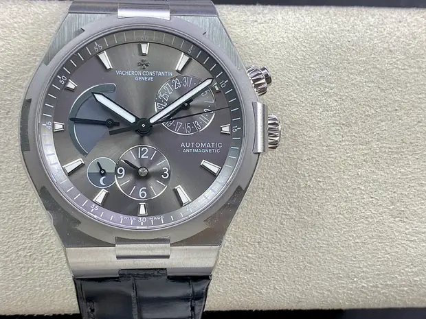 Vacheron Constantin Vacheron Constantin, 42 mm, silver sunray tone, reference JL-VAC-8130