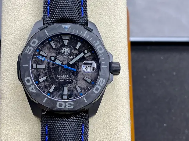 TAG Heuer TAG Heuer, 44 mm, bleu nuit tone, reference JL-TAG-8206