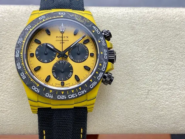 Rolex Cosmograph Daytona, 40 mm, or jaune tone, reference JL-COS-1690
