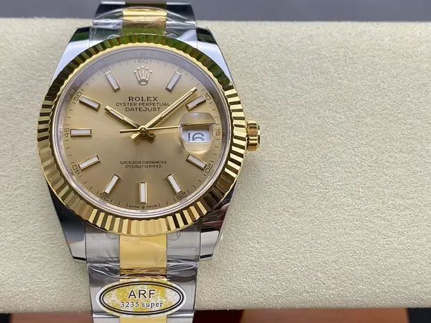 Rolex Datejust 41, 41 mm, champagne tone, reference JL-DAT-8125