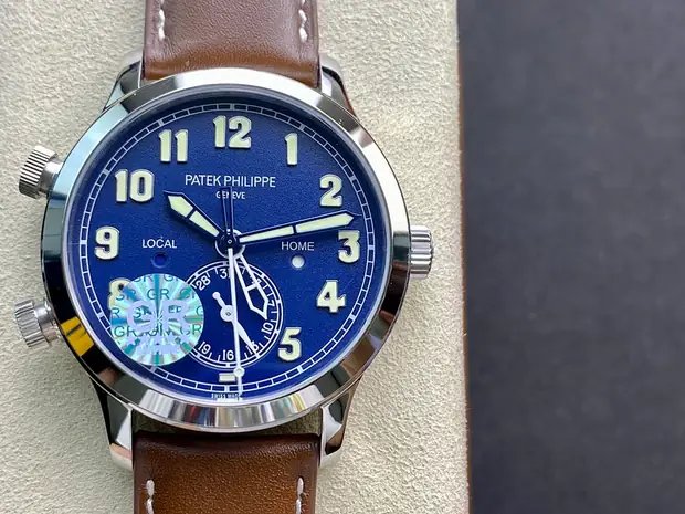 Patek Philippe Nautilus, 40 mm, bleu nuit tone, reference JL-NAU-3525