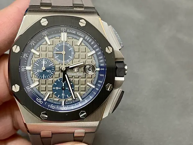 Audemars Piguet Royal Oak, 42 mm, graphite tone, reference JL-ROY-3980