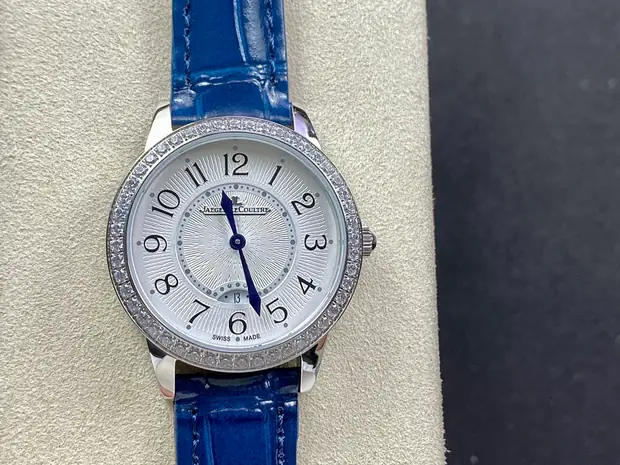 Jaeger-LeCoultre Jaeger-LeCoultre, 40 mm, silver sunray tone, reference JL-JAE-3982