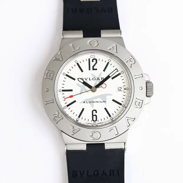 Bulgari Bulgari, 43 mm, blanc nacre tone, reference JL-BUL-2445