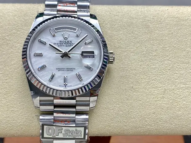 Rolex Datejust 36, 36 mm, silver sunray tone, reference JL-DAT-8469
