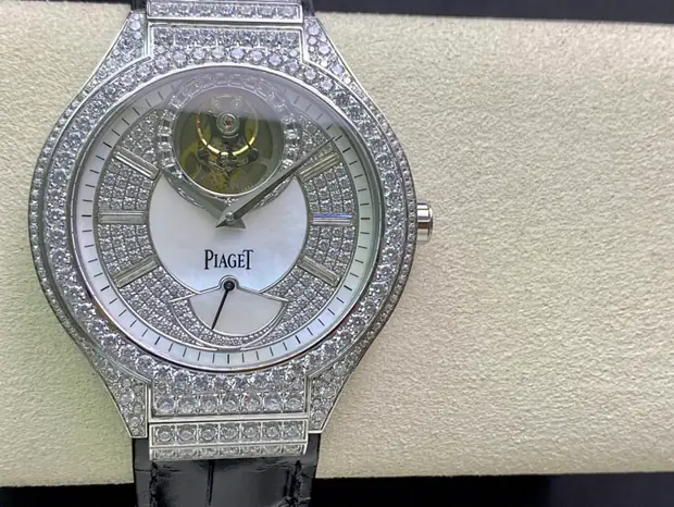Piaget Piaget, 38 mm, silver sunray tone, reference JL-PIA-5399