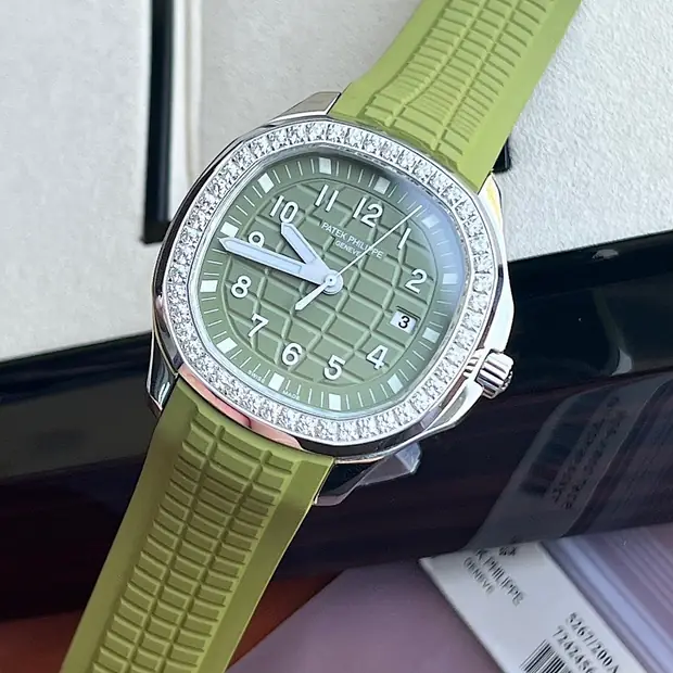 Richard Mille Grenade, 45 mm, vert d'eau tone, reference JL-GRE-1988