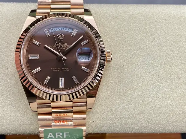 Rolex Datejust 41, 41 mm, bordeaux tone, reference JL-DAT-4600