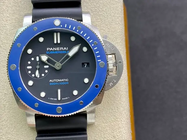 Panerai Panerai, 42 mm, bleu nuit tone, reference JL-PAN-3938