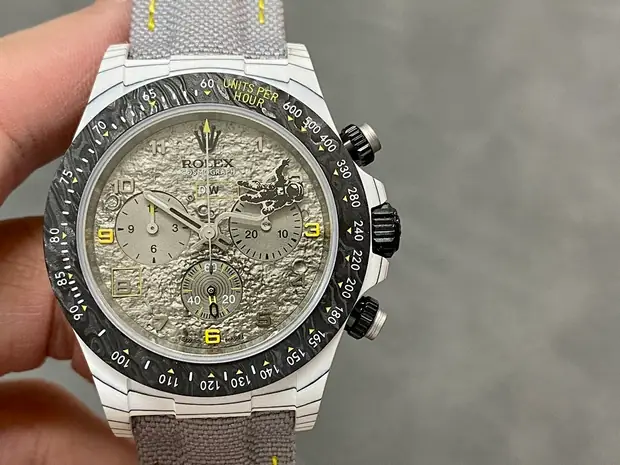 Rolex Cosmograph Daytona, 40 mm, or jaune tone, reference JL-COS-4265