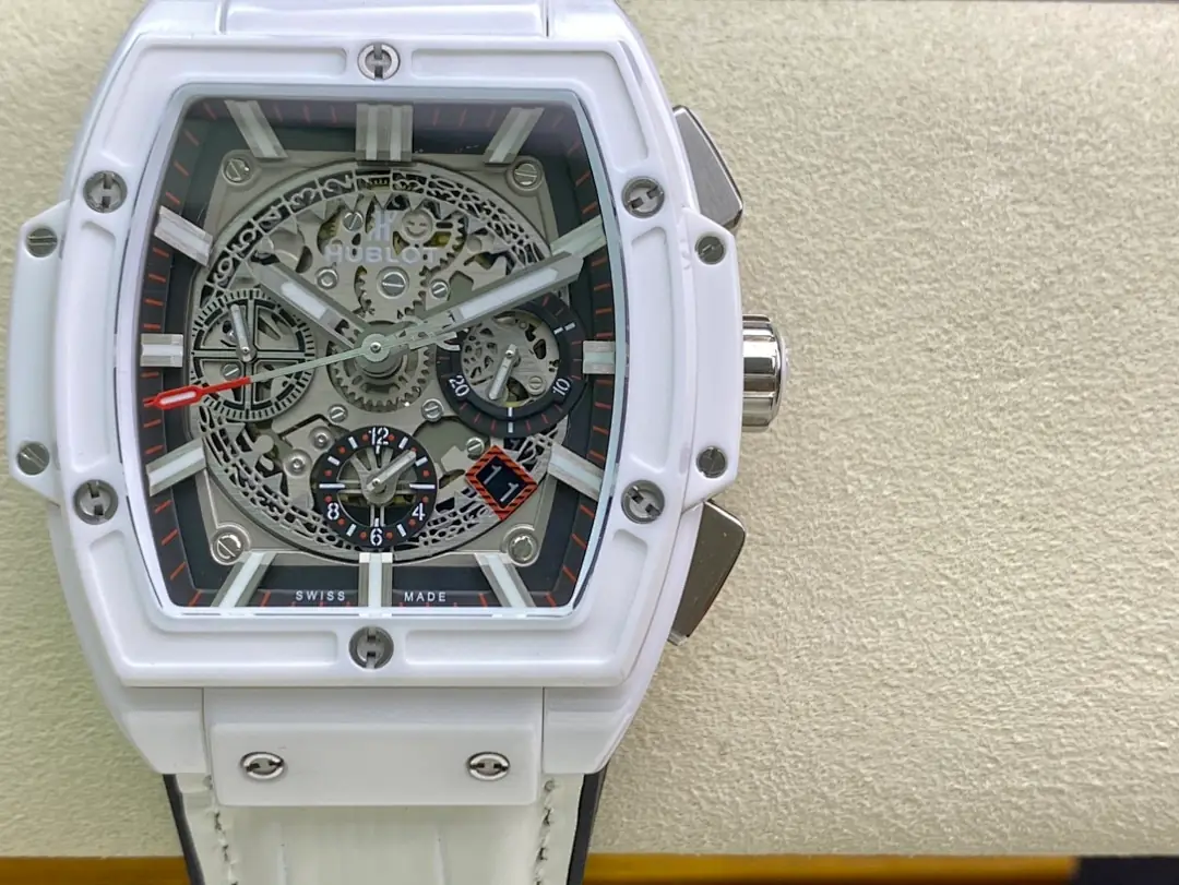 Hublot Hublot, 44 mm, silver sunray tone, reference JL-HUB-5614
