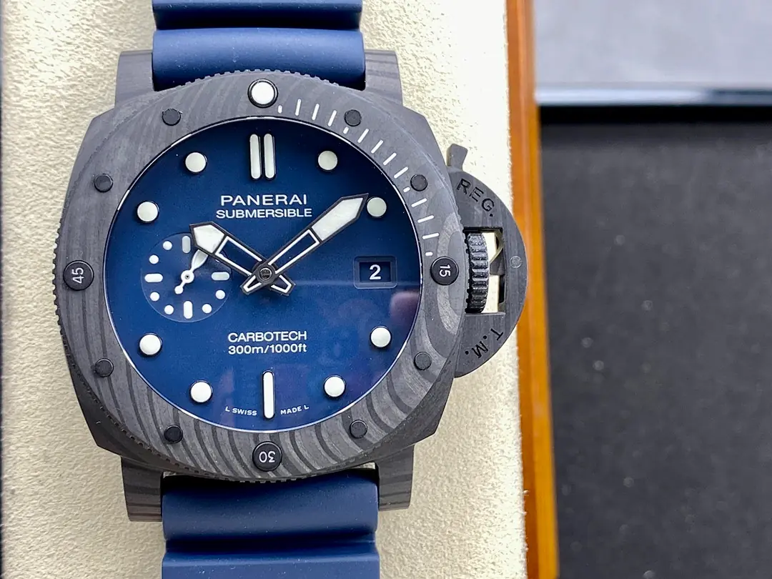 Panerai Panerai, 44 mm, bleu nuit tone, reference JL-PAN-5273