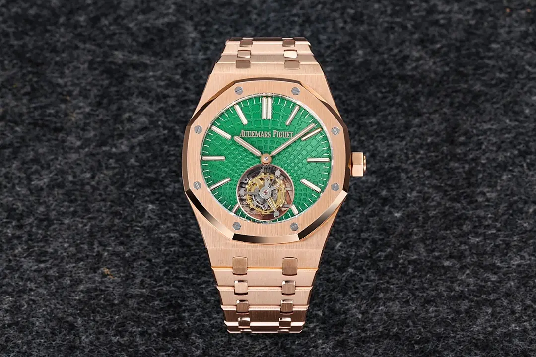 Audemars Piguet Royal Oak, 37 mm, vert impérial tone, reference JL-ROY-4616