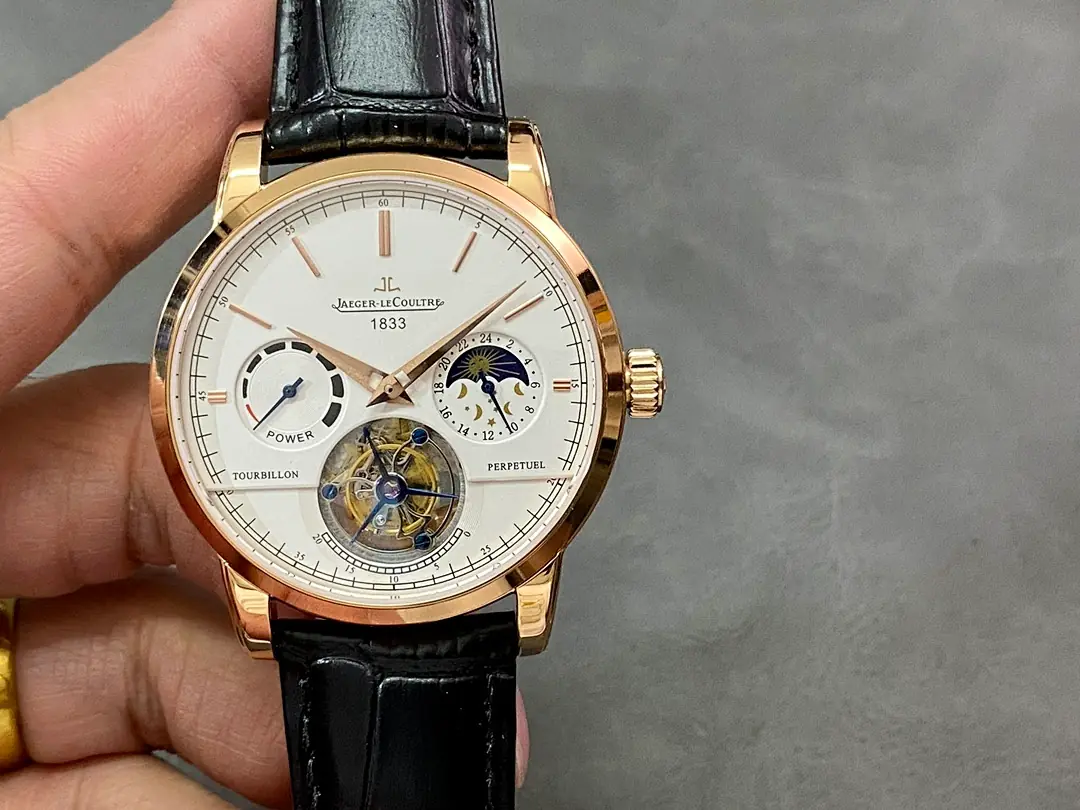 Jaeger-LeCoultre Jaeger-LeCoultre, 40 mm, silver sunray tone, reference JL-JAE-2906