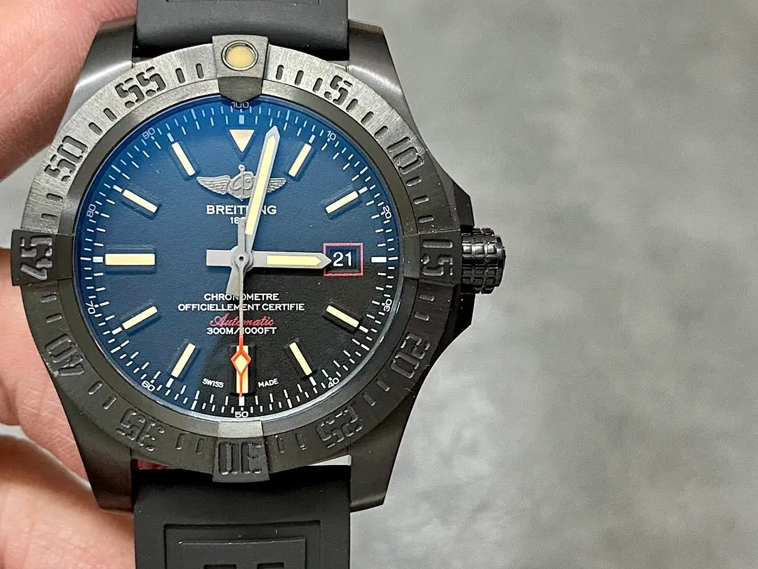 Breitling Breitling, 43 mm, graphite tone, reference JL-BRE-7520