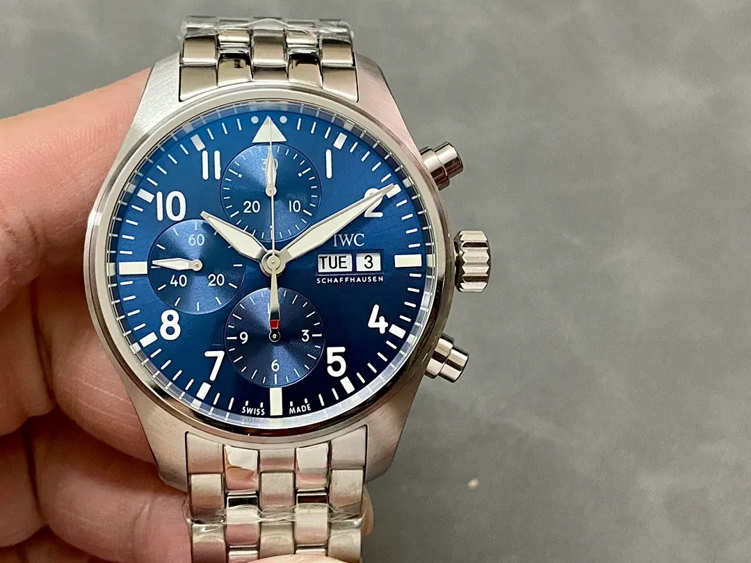 IWC IWC Schaffhausen, 43 mm, bleu nuit tone, reference JL-IWC-5829