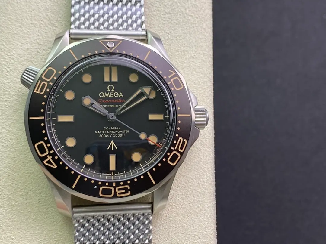 Omega Omega, 39 mm, graphite tone, reference JL-OME-2034