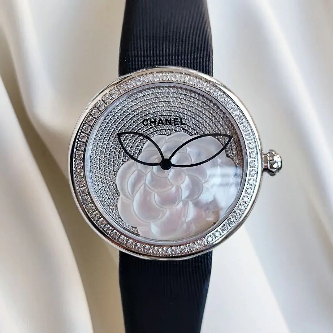 Chanel Chanel, 33 mm, silver sunray tone, reference JL-CHA-4033