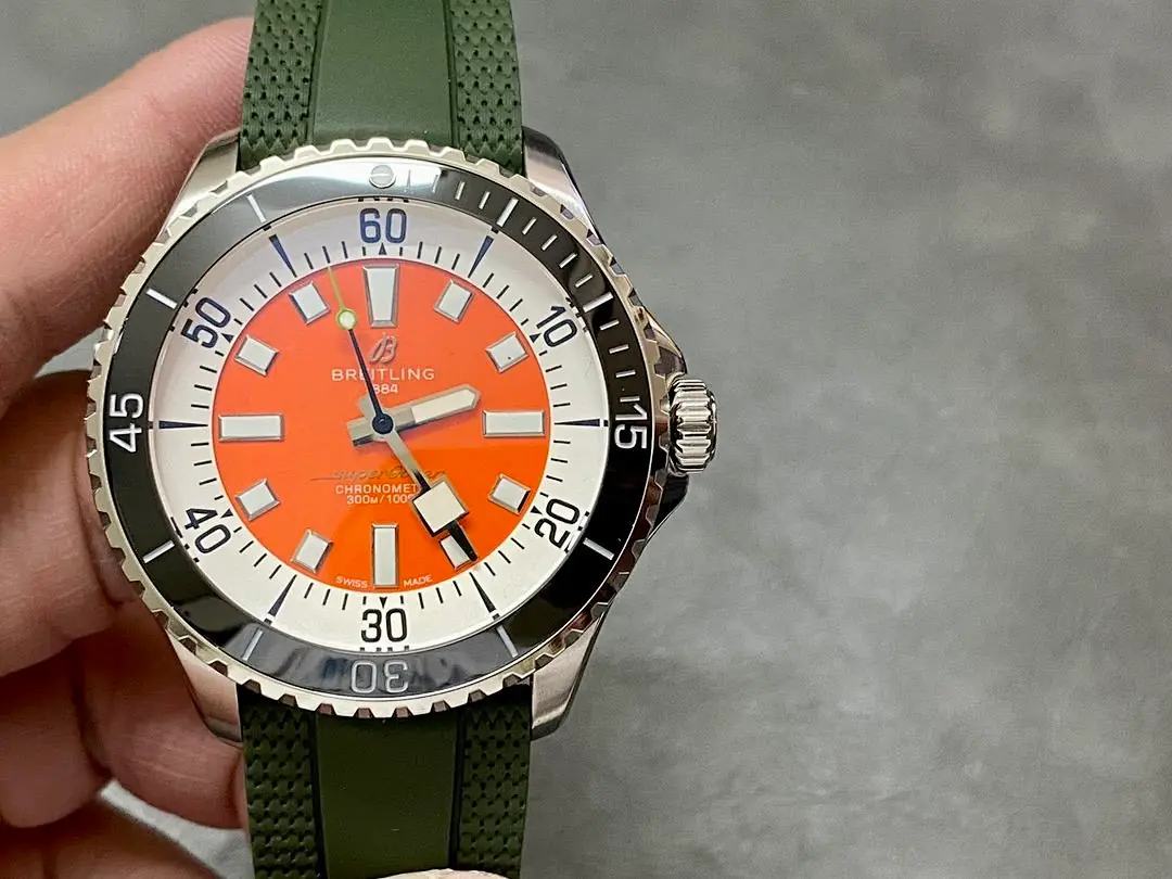 Breitling Breitling, 43 mm, or rose tone, reference JL-BRE-4409