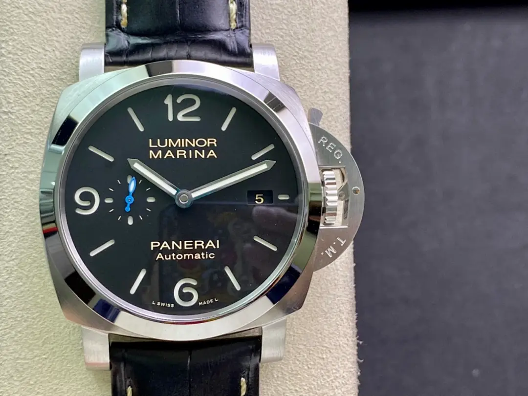 Panerai Panerai, 42 mm, noir tone, reference JL-PAN-6795