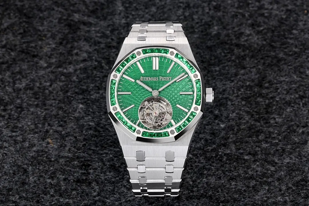 Audemars Piguet Royal Oak, 37 mm, vert impérial tone, reference JL-ROY-7735